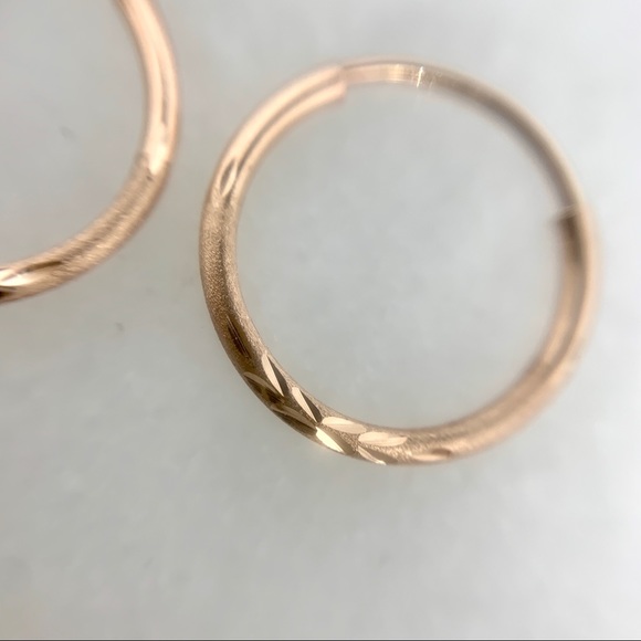 14K Rose Gold 14mm Diamond Cut Hoop Earrings - Picture 2 of 7